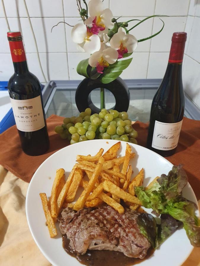Contact Hotel Restaurant La Chaumiere Entre Orgeval Et Flins A13 Sortie 8 レ・ミュロー エクステリア 写真