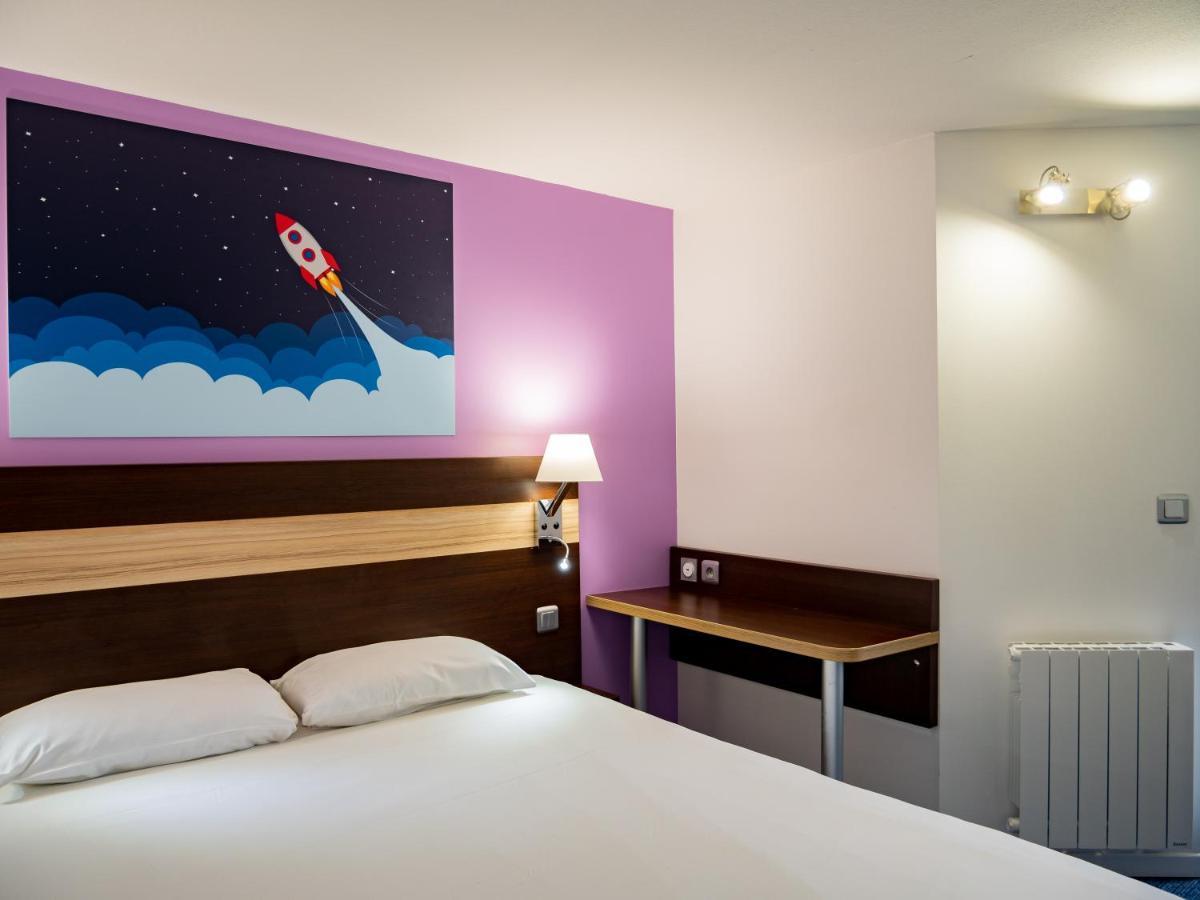 Contact Hotel Restaurant La Chaumiere Entre Orgeval Et Flins A13 Sortie 8 レ・ミュロー エクステリア 写真