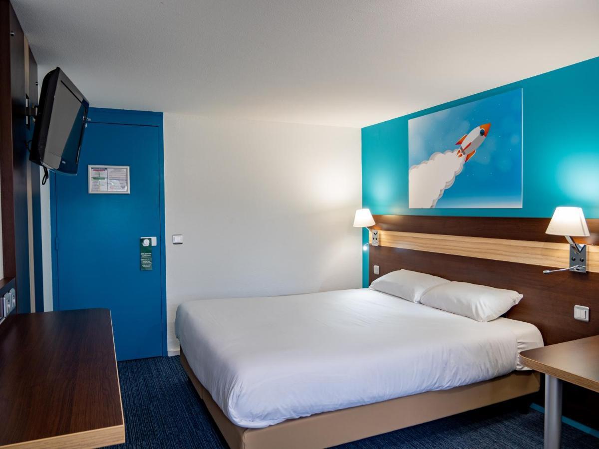 Contact Hotel Restaurant La Chaumiere Entre Orgeval Et Flins A13 Sortie 8 レ・ミュロー エクステリア 写真