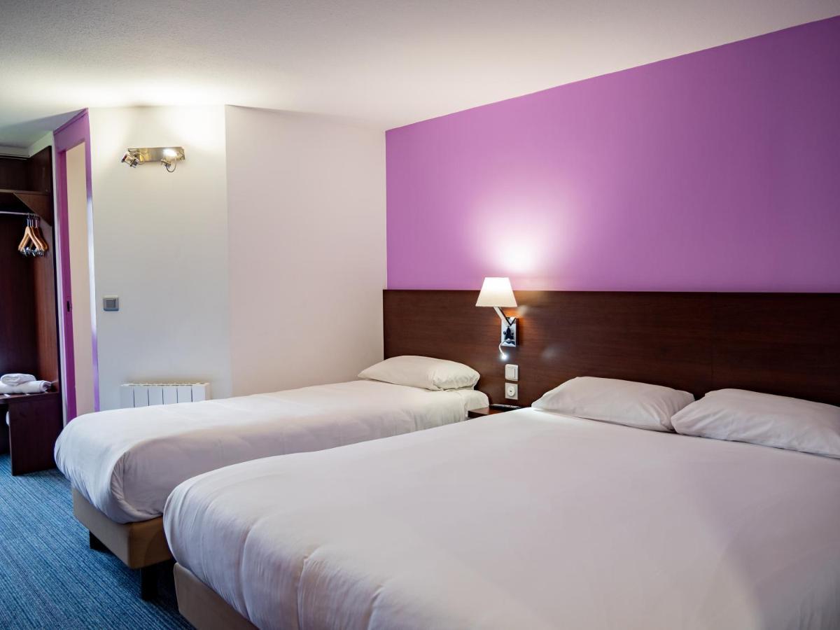 Contact Hotel Restaurant La Chaumiere Entre Orgeval Et Flins A13 Sortie 8 レ・ミュロー エクステリア 写真