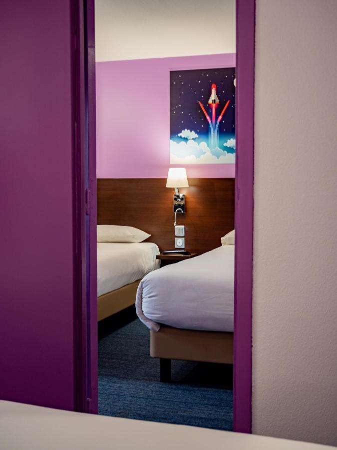 Contact Hotel Restaurant La Chaumiere Entre Orgeval Et Flins A13 Sortie 8 レ・ミュロー エクステリア 写真